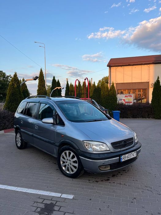 Продам Opel Zafira A