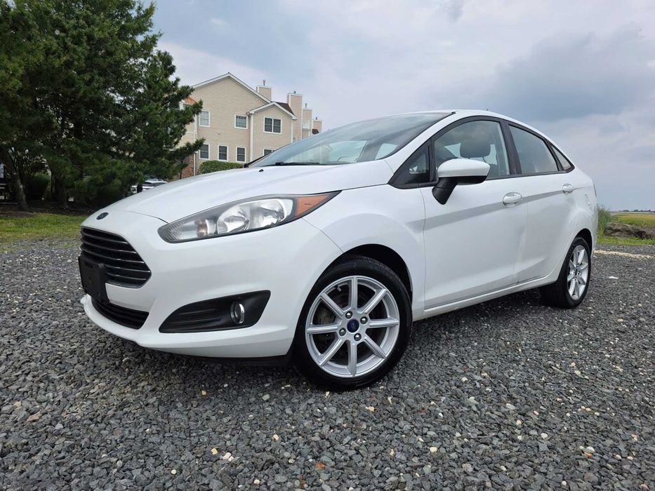 Ford Fiesta      2016
