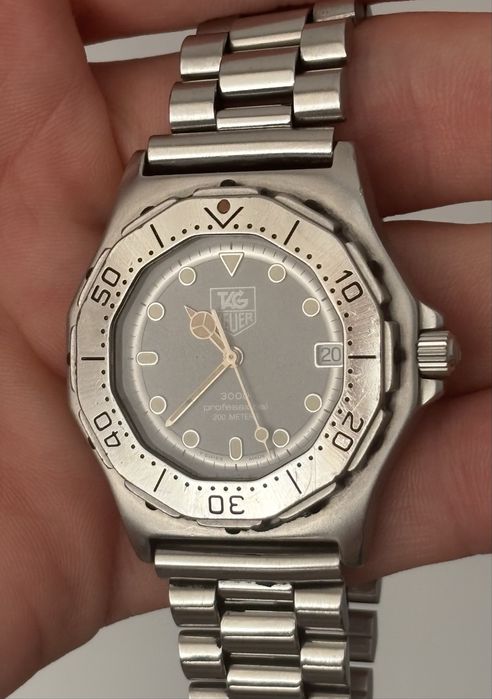 TAG Heuer 3000 Professional 200M