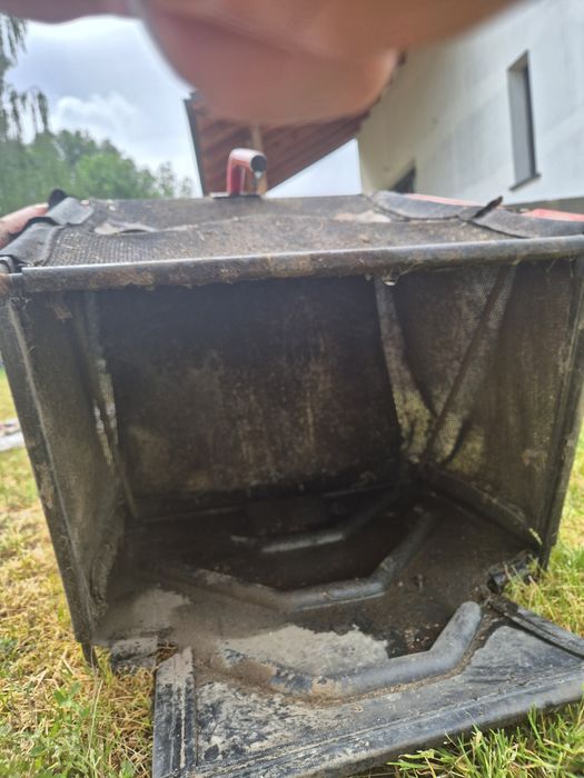 Kosz na trawę do traktorka
