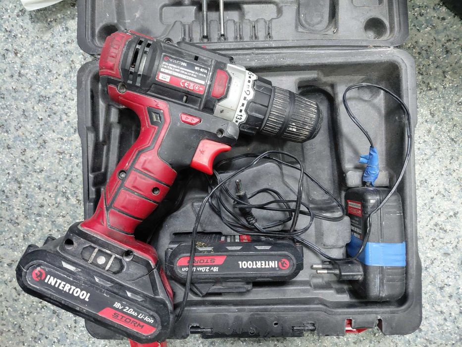 Шуруповерт інтерт толс