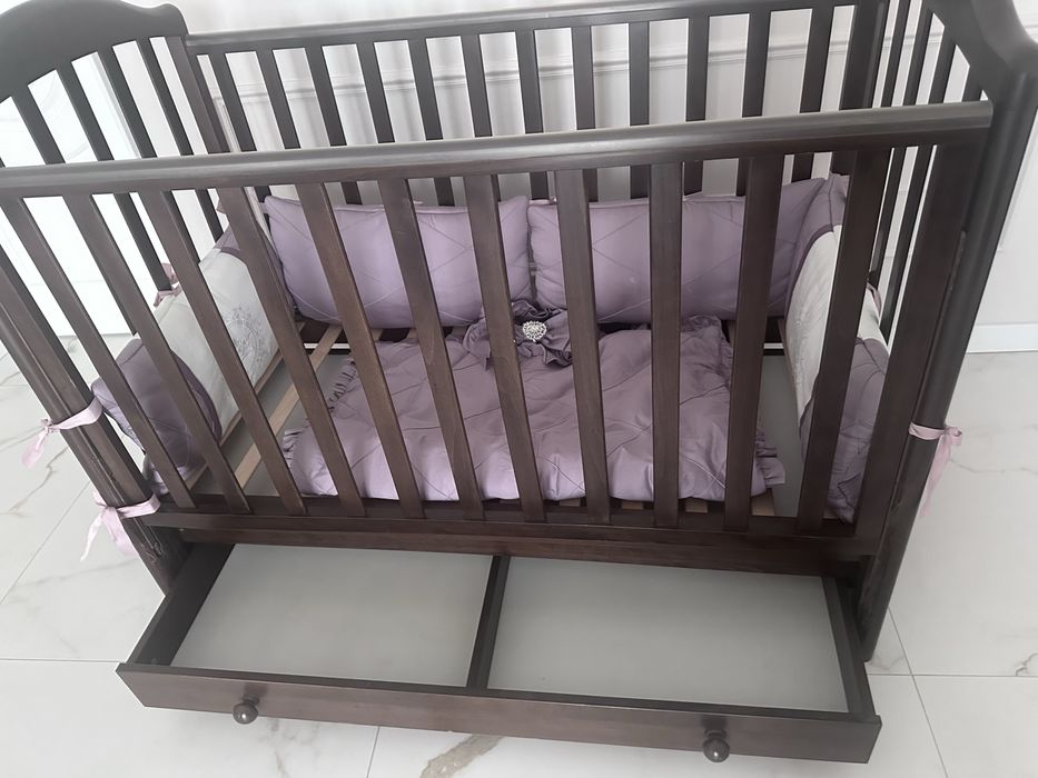 Продам дитяче ліжко, яке можна колихати