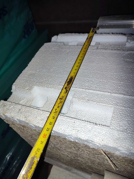 Caixa de estore EPS 28×30