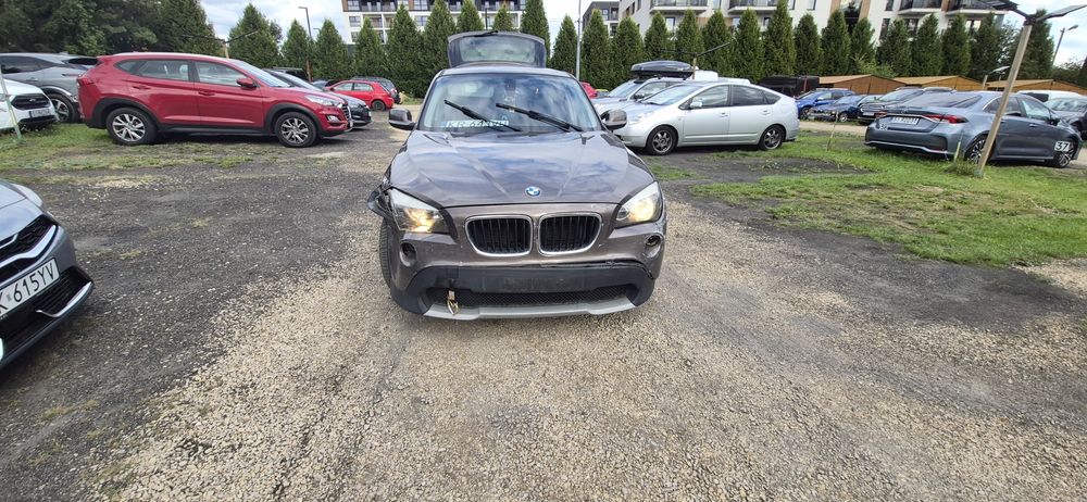 Bmw x1 2011 r Benzyna