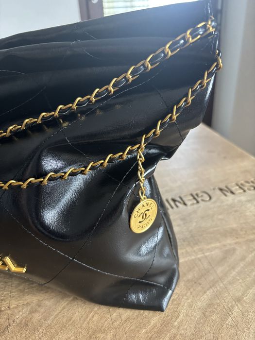 Elegancka czarna torebka  z łańcuszkiem + saszetka