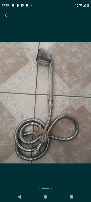 Słuchawka prysznicowa.