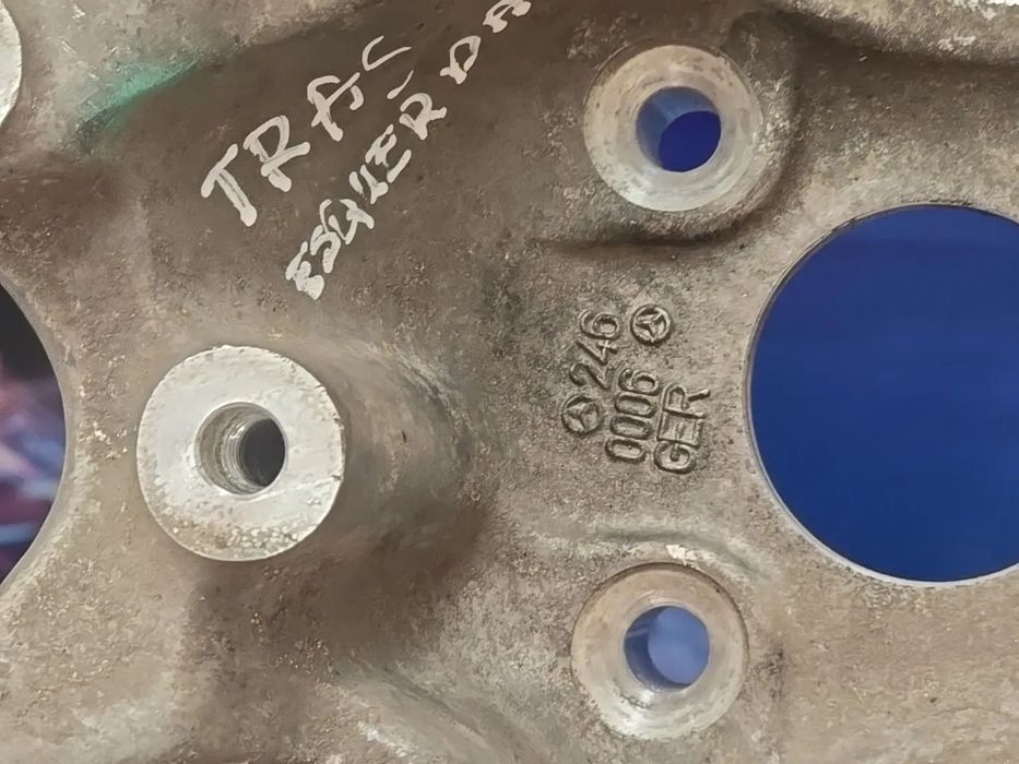 Manga de eixo traseira esquerda  mercedes cla w117 w176 2014- EPC OEM