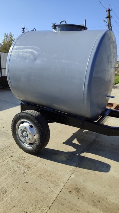 Бочка ємність три куба