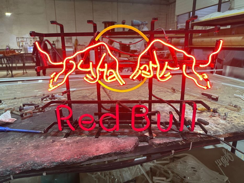 Reclamo de neon.