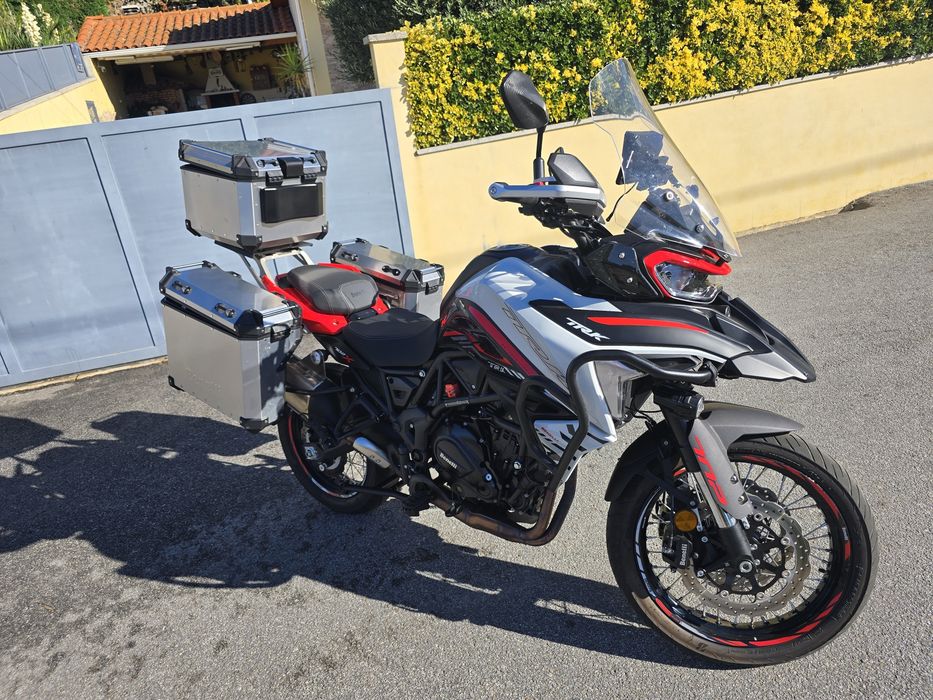 Mota Benelli 702x