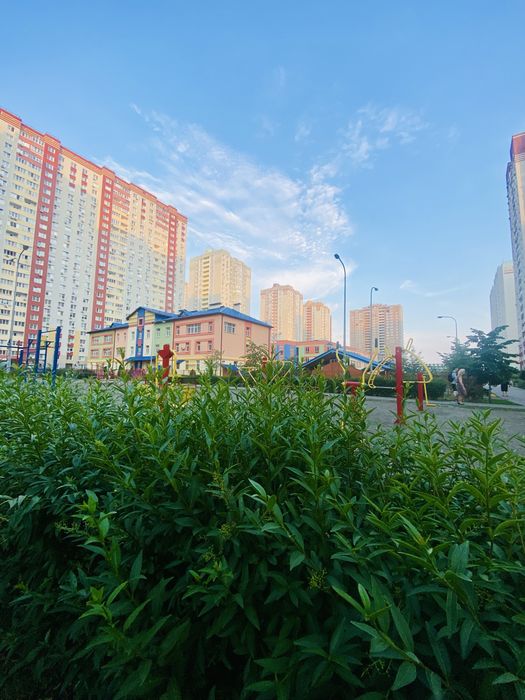 МЕТРО Позняки  10 хв. 1-к 45 м2 в ЖК "Патріотика" МОНОЛІТНИЙ БУДИНОК