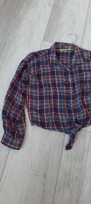 Шкільний піджак та спідниця