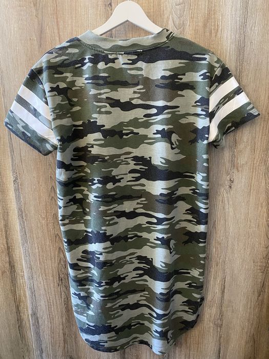 Футболка  жіноча