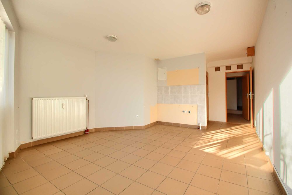 Lokal Handlowo-Usługowy 41m2 - WITRYNA + PARKING