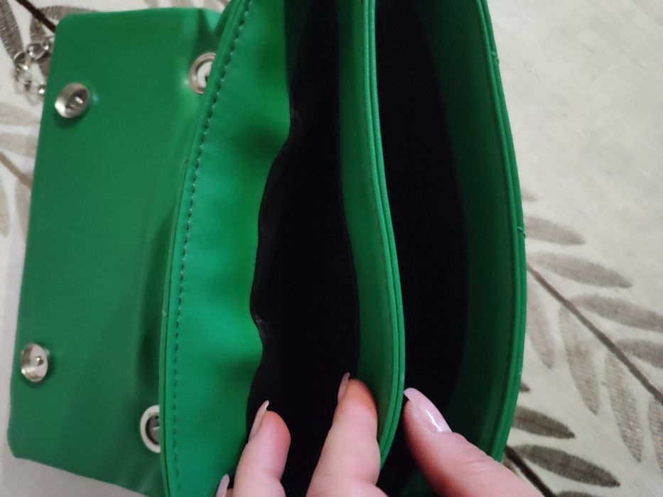 Сумка жіноча через плече