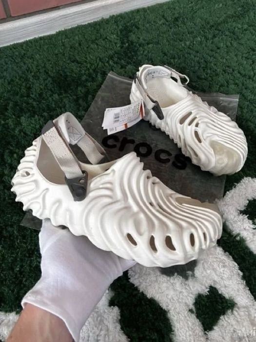 crocs salehe bembury - купить обувь мужскую - Цена на OLX.ua