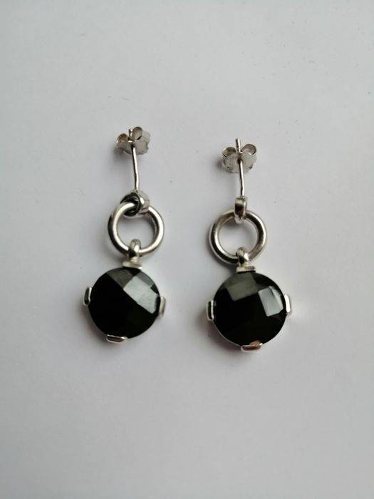 Ювелирные серебряные изделия