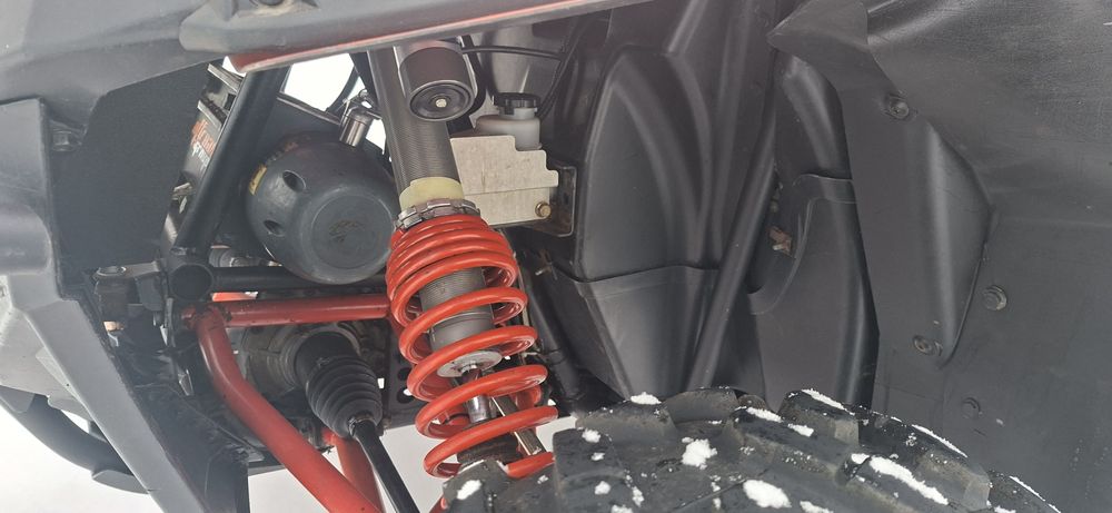 Polaris RZR 900 High Lifter