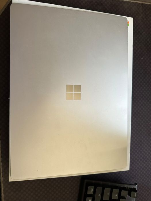 Microsoft Surface Laptop 5