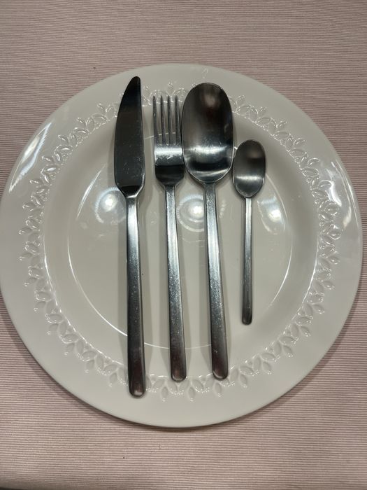 Sztućce IKEA stal nierdzewna zestaw 16 sztuk