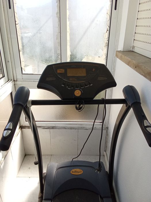 Electric treadmill449828224259205120