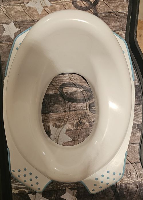 Podkładka podnóżek dla dziecka i nakładka na wc