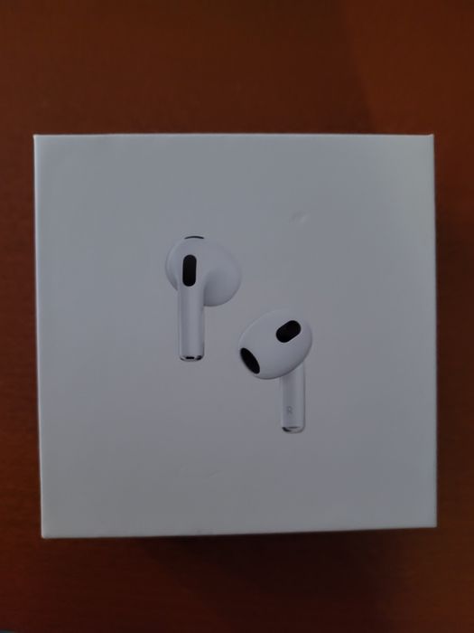 Airpods 3 *super stan*