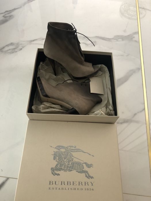 Burberry botki