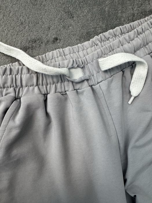 спортивний костюм доя дівчинки(р-152 см)