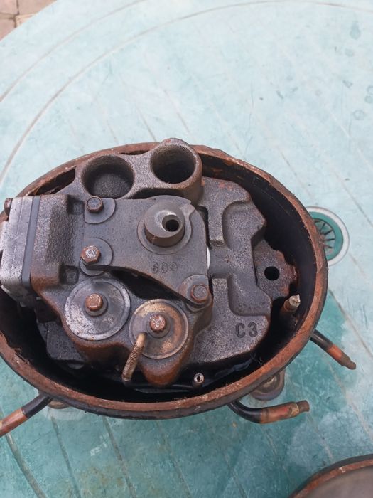 Компресор для холодильника