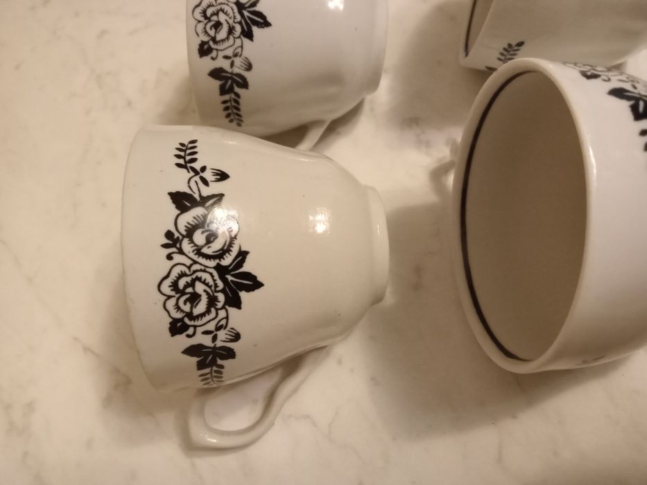 Продам кофейні чашки Баранівського заводу.