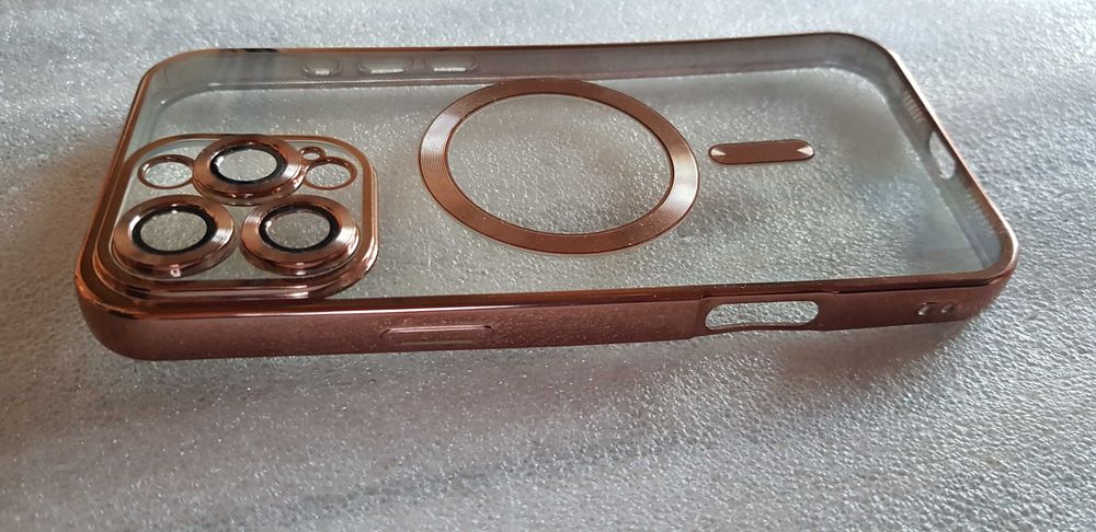 [p11m] etui do iPhone 16 Pro Max(6,9"]-używane