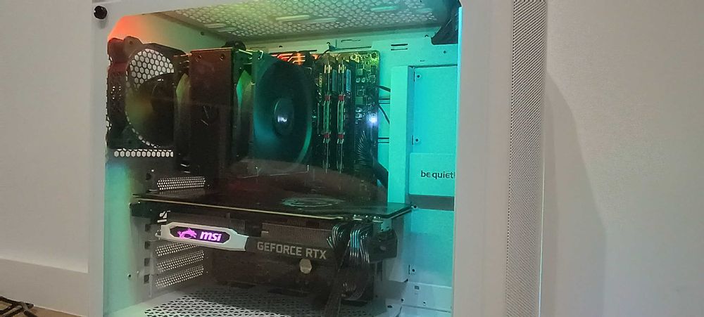 Ryzen 5 5600 B450 MSI RTX 2070 Armor 8GB GDDR6 SSD NVMe PC do Gier