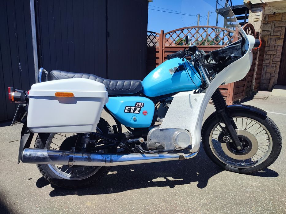 Mz