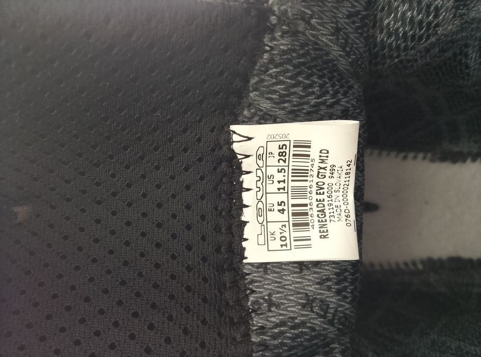 продам взуття Lowa (оригінал, 45)