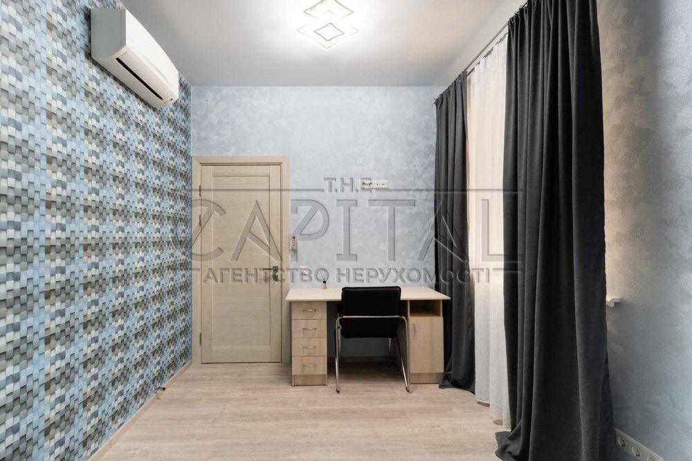 Сучасний будинок 190 м² на 7 сотках у Бортничах.