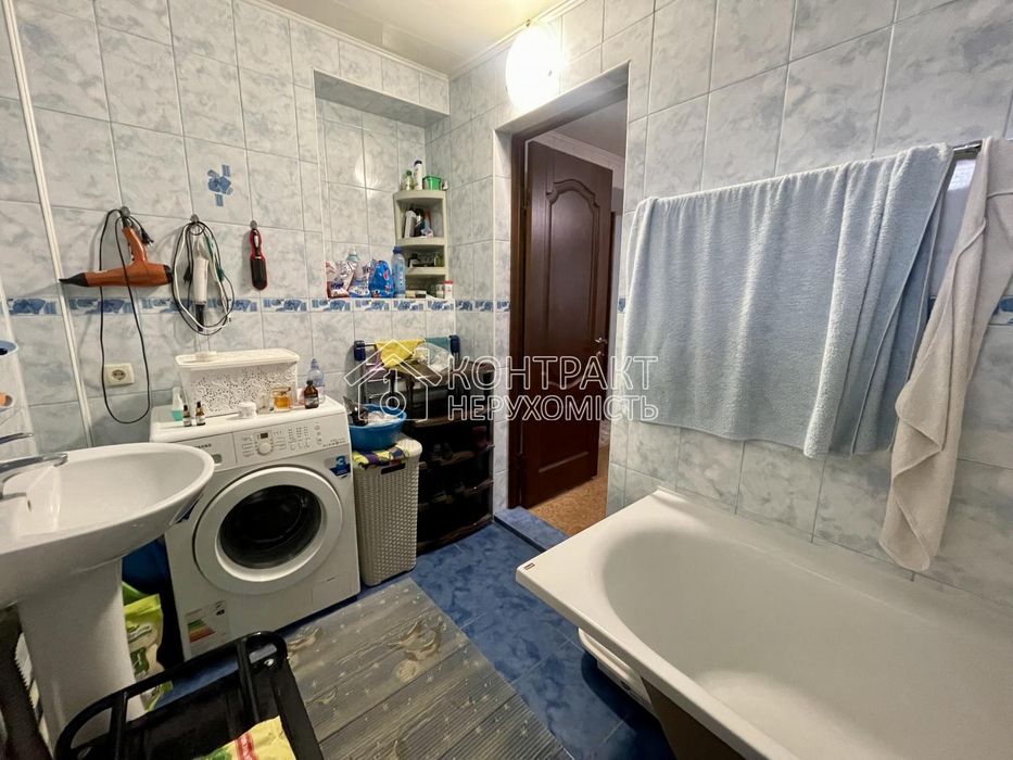 Продам частина будинку метро Олексіївська Армійська