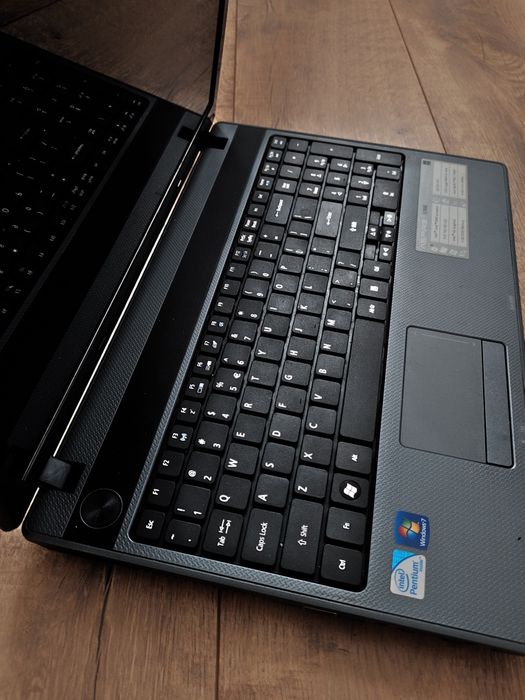 Laptop Acer Aspier 5749Z