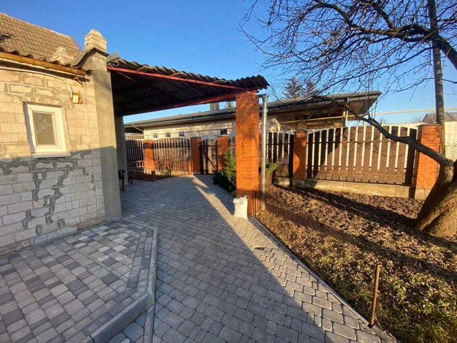 Продаж будинку в центрі Бородинського мікрорайону (22-443-955)