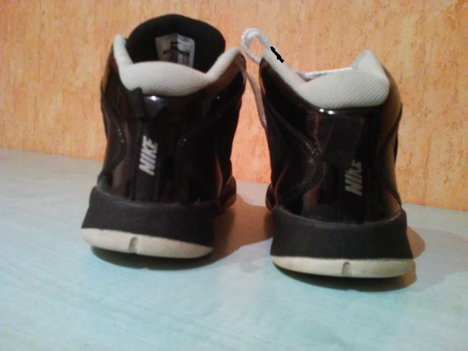 buty Nike SKÓRA!   roz. 31,5 ( 19,5cm)