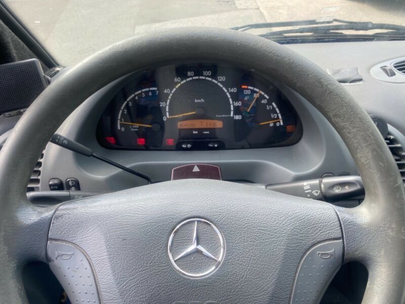 Mercedes Benz sprinter 416CDI 19місць
