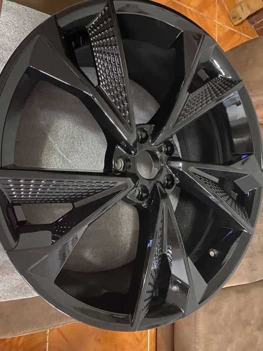 Jantes Audi R20 pretas