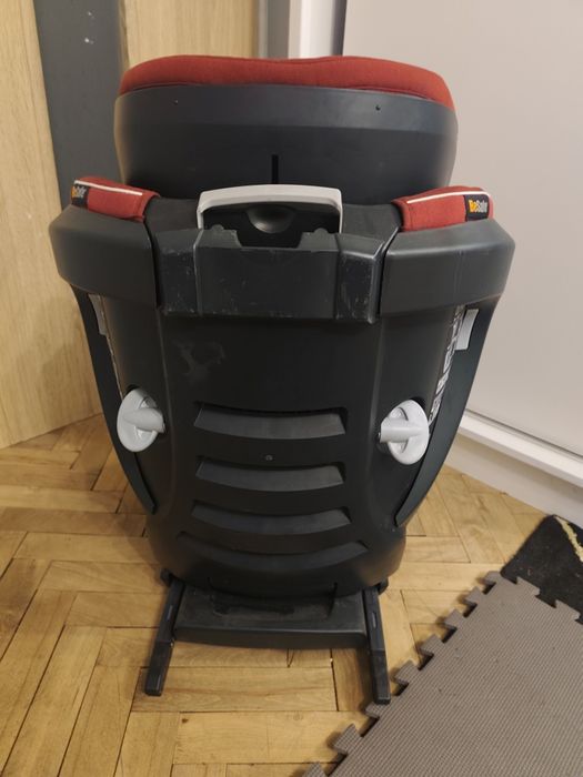 Fotelik samochodowy Izi Flex do 150cm