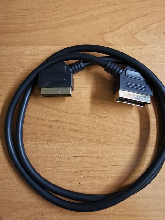 Продам аудио видео кабель