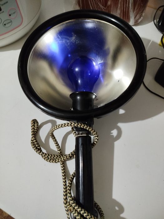 Медицинская синяя лампа Минина продам