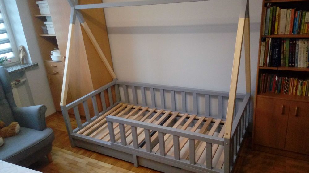 łóżko tipi  drewniane