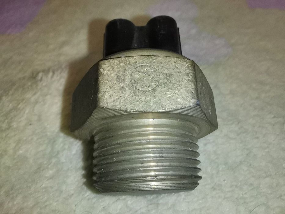 Датчик включения вентилятора радиатора ТМ108 ВАЗ 2108-2109 99-94 Калуг