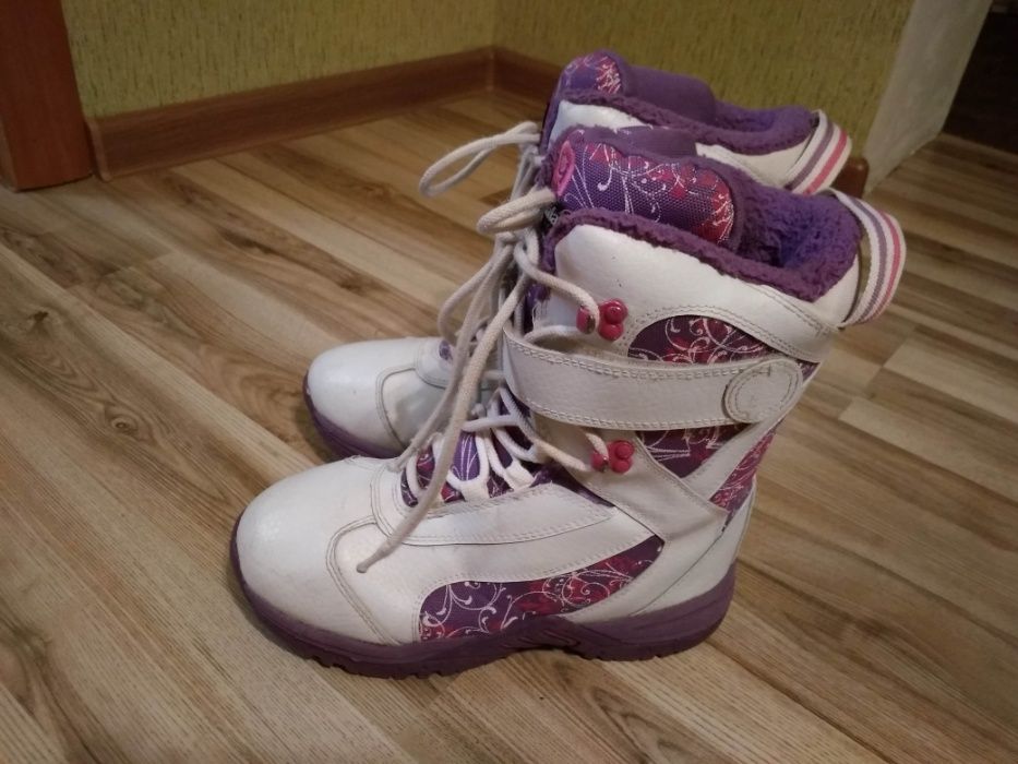 Сапожки,ботинки на девочку George.