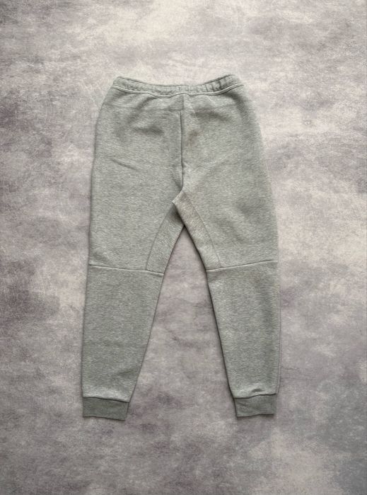 Штани Nike Tech Fleece