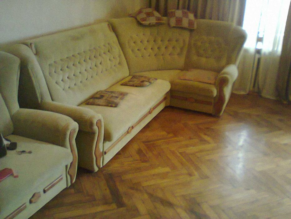 Сдам 2х ком квартиру в центре города! Комнаты раздельные!